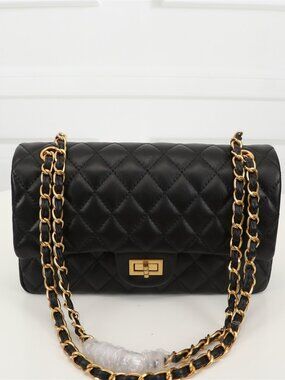 Noir Quilted Chain Shoulder Bag – Black Leather